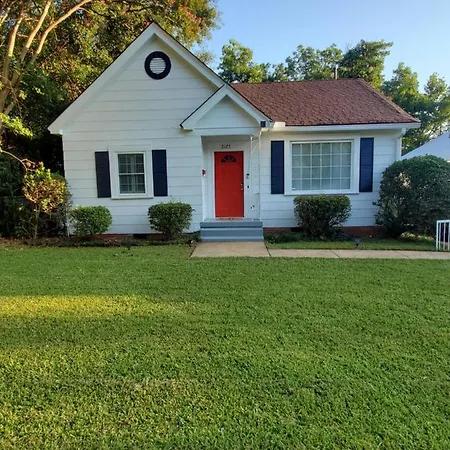 Spacious Centrally Located 3 Bed 2 Bath - Sleeps 8 Montgomery Extérieur photo